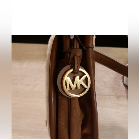 MICHAEL MICHAEL KORS
Sherpa Crossbody Bag brand new - Picture 5 of 11